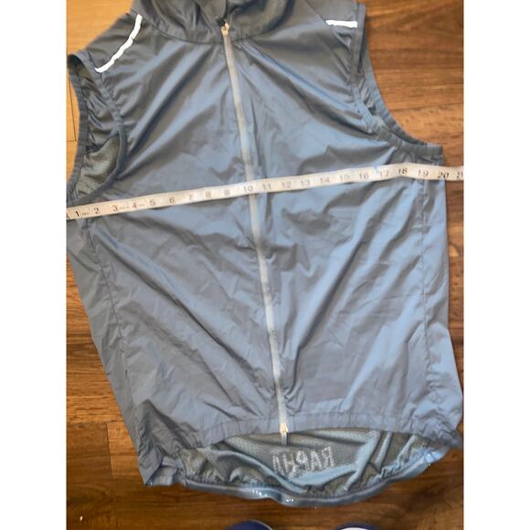 EUC Rapha cycling gilet sz: XL - Picture 5 of 8